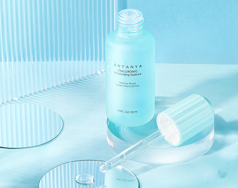 又一千億級(jí)市場(chǎng)在國(guó)人臉上誕生，它會(huì)是國(guó)產(chǎn)護(hù)膚品彎道超車的新機(jī)會(huì)？