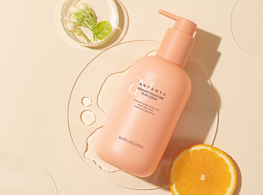 Dior“羽衣霓裳”杠上花西子，國際大牌也想做“中國風(fēng)”