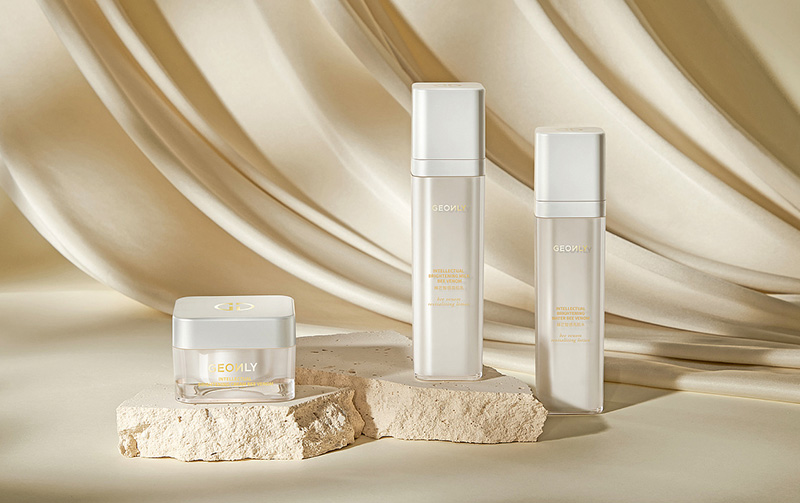 化妝品包裝瓶廠(chǎng)家：我們?cè)撊绾芜M(jìn)行化妝品保鮮呢？