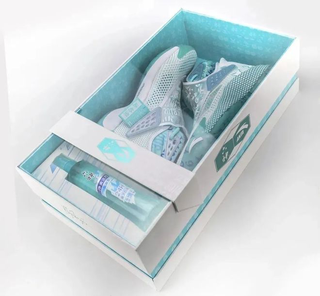 爺青回！六神換包裝了？這設計真“考古”！