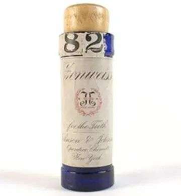 再也不用「擠牙膏」，高露潔換上的「潤滑劑」包裝，讓牙膏從此一滴不剩