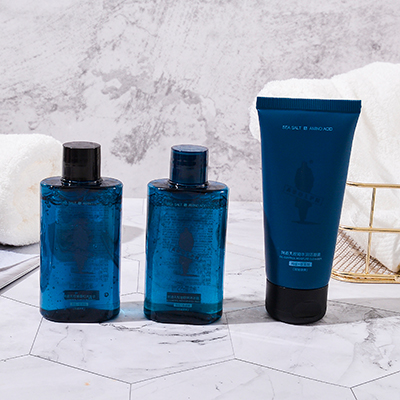 為什么越來(lái)越多行業(yè)選擇采用PET塑料包裝瓶？